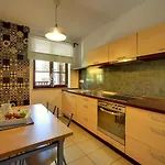 Funkcjonalne I Stylowe Sun Seasons 24 W Karpaczu By Renters * Карпач