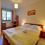 Funkcjonalne I Stylowe Sun Seasons 24 W Karpaczu By Renters * Карпач