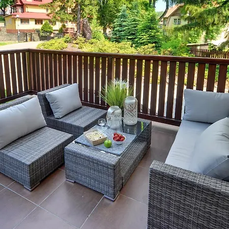 Funkcjonalne I Stylowe Sun Seasons 24 W Karpaczu By Renters Apartamento