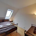 Funkcjonalne I Stylowe Sun Seasons 24 W Karpaczu By Renters Apartment *