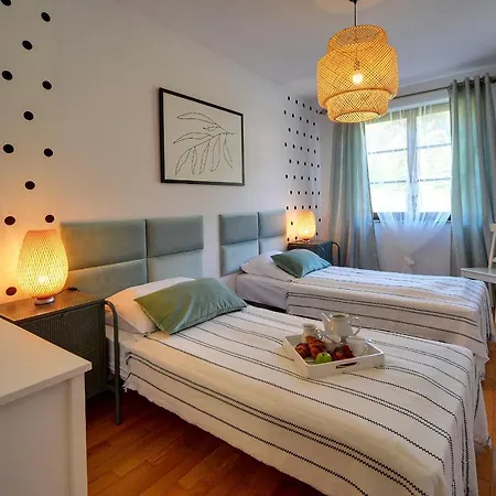 Apartament Apartamenty Sun Seasons 24 - Rezydencja Pod Świerkami *