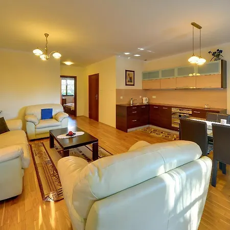 Apartament Apartamenty Sun Seasons 24 - Rezydencja Pod Świerkami