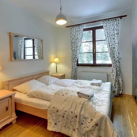 Apartament Apartamenty Sun Seasons 24 - Rezydencja Pod Świerkami