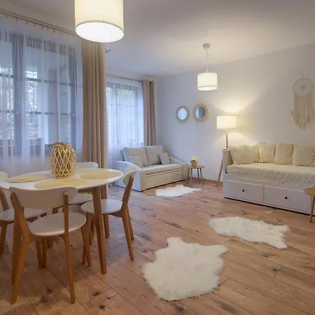 Apartamenty Sun Seasons 24 - Rezydencja Pod Świerkami Apartament Karpacz