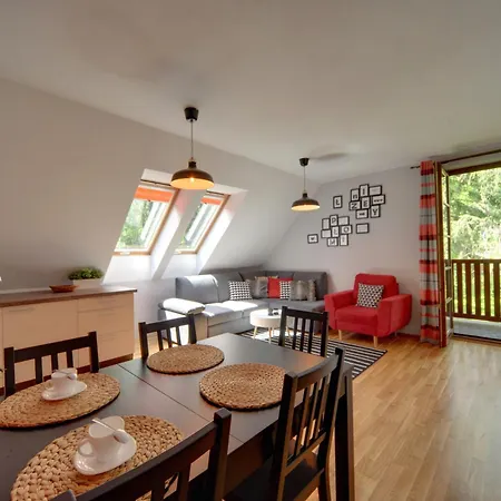 Funkcjonalne I Stylowe Sun Seasons 24 W Karpaczu By Renters Daire *