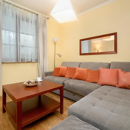 Funkcjonalne I Stylowe Sun Seasons 24 W Karpaczu By Renters