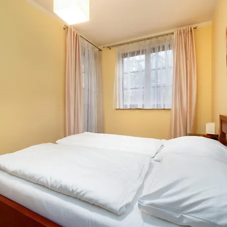 Daire Funkcjonalne I Stylowe Sun Seasons 24 W Karpaczu By Renters