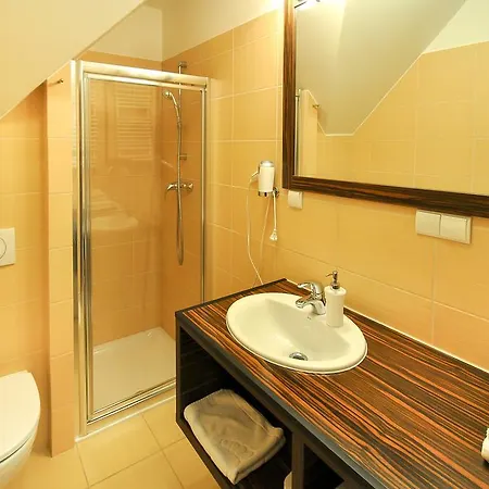 Funkcjonalne I Stylowe Sun Seasons 24 W Karpaczu By Renters דירה