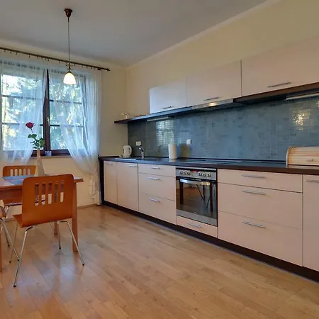Apartment Funkcjonalne I Stylowe Sun Seasons 24 W Karpaczu By Renters *