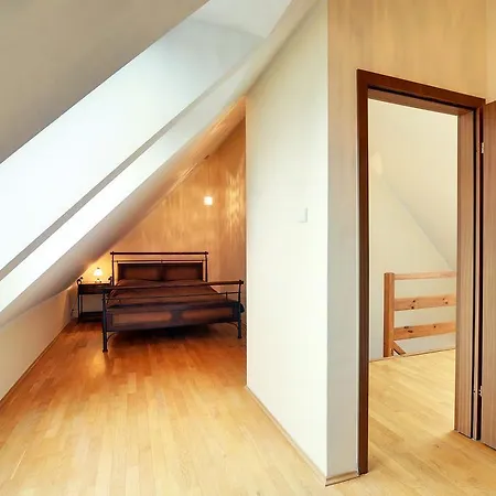 Daire Funkcjonalne I Stylowe Sun Seasons 24 W Karpaczu By Renters