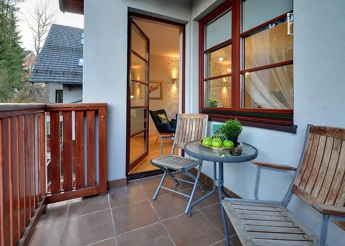 Funkcjonalne I Stylowe Sun Seasons 24 W Karpaczu By Renters *