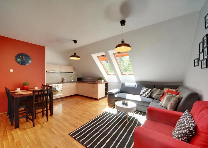 Funkcjonalne I Stylowe Sun Seasons 24 W Karpaczu By Renters Карпач