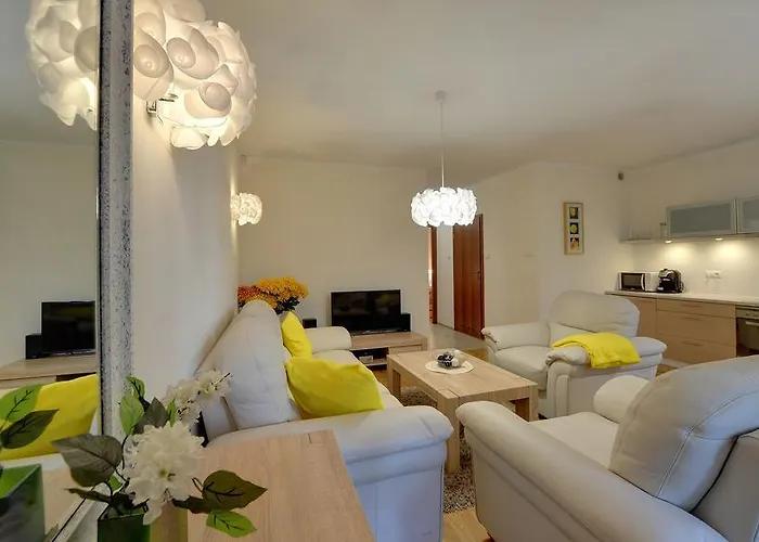 Funkcjonalne I Stylowe Sun Seasons 24 W Karpaczu By Renters Апартаменты *