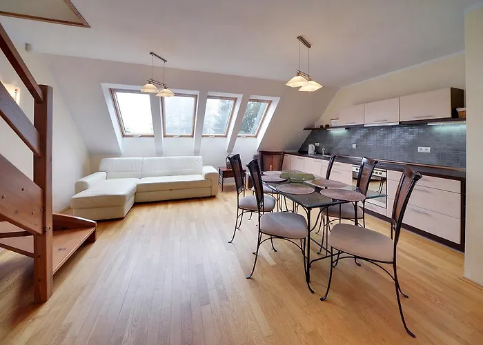 Funkcjonalne I Stylowe Sun Seasons 24 W Karpaczu By Renters Карпач